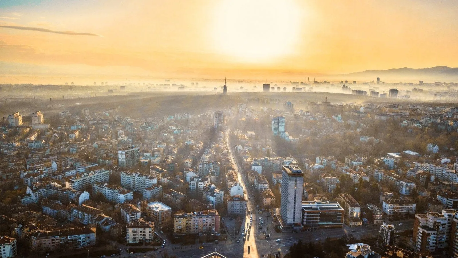 София отвисоко по залез